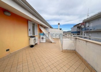 IMG-20251016-WA0003.jpg - Mansarda Via Nicola Gaglione, Marcianise - foto 13