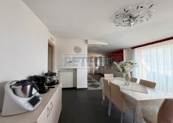 IMG-20251016-WA0005.jpg - Mansarda Via Nicola Gaglione, Marcianise - foto 15