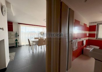 IMG-20251016-WA0014.jpg - Mansarda Via Nicola Gaglione, Marcianise - foto 22