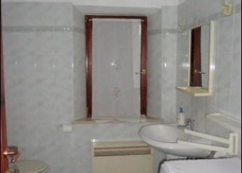 bagno - Trilocale Via xv settembre snc, Jesi - foto 5