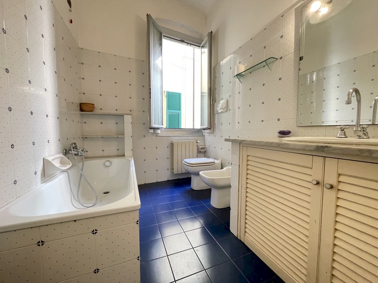 bagno 1 vendita via montaldo marassi genova.JPG - Apartment Via Leonardo Montaldo 33, Genova - photo 3