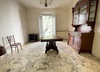 salotto  vendita via montaldo marassi genova.JPG - Appartamento Via Leonardo Montaldo 33, Genova - foto 2