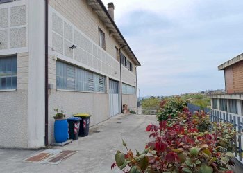 28.jpeg - Locale Commerciale Via Rimembranze, Amelia - foto 18