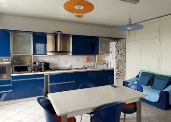 1.jpeg - Locale Commerciale Via Rimembranze, Amelia - foto 27