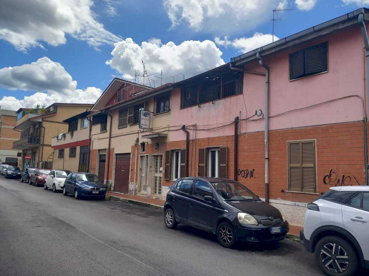 1 - Three-room apartment VIA CIRO MENOTTI 25, Guidonia Montecelio - photo 1
