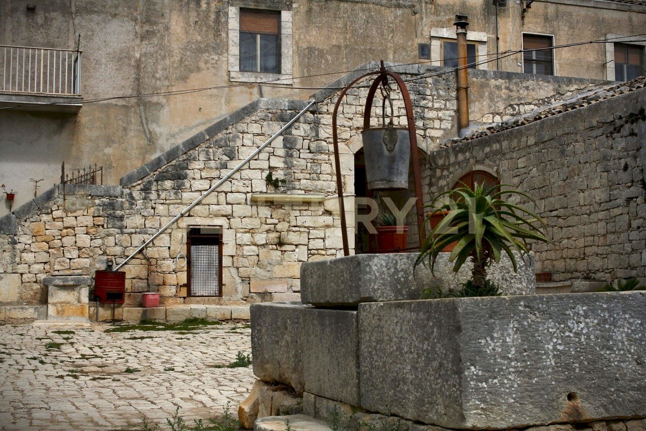 IMG_2012-min.JPG - Casale Via Passo Parrino 19, Modica - foto 3