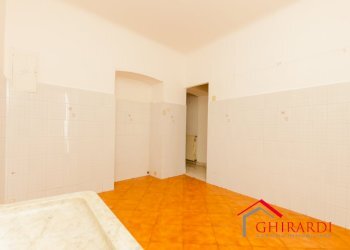 3.4 CUCINA.jpg - Appartamento VIA F. RAVASCHIO 17, Genova - foto 9