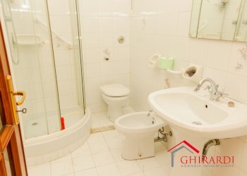 6.1 BAGNO.jpg - Appartamento VIA F. RAVASCHIO 17, Genova - foto 20