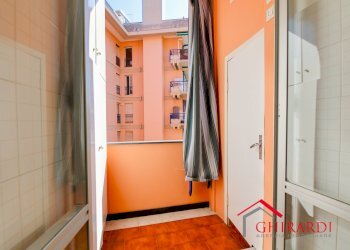 7.1 BALCONE.jpg - Appartamento VIA F. RAVASCHIO 17, Genova - foto 23