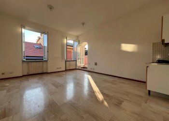 Soggiorno con cottura - Trilocale Via Vittorio Veneto, Chiavari - foto 6