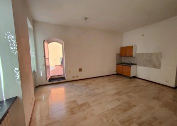 Soggiorno con cottura - Trilocale Via Vittorio Veneto, Chiavari - foto 9