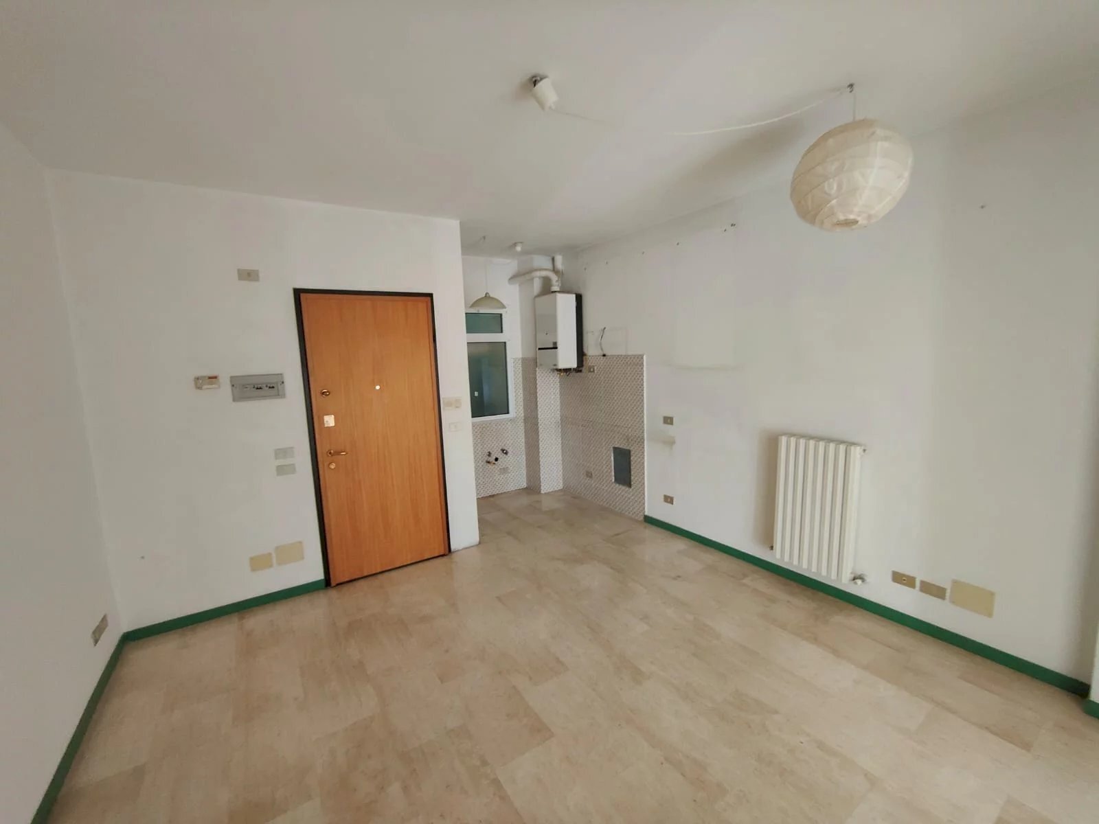 Soggiorno con cottura - Trilocale Via Vittorio Veneto, Chiavari - foto 3