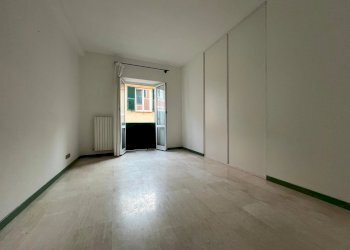 Soggiorno con cottura - Trilocale Via Vittorio Veneto, Chiavari - foto 15