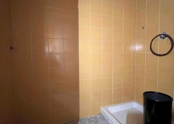 Bagno - Negozio Via Costaguta, Chiavari - foto 12