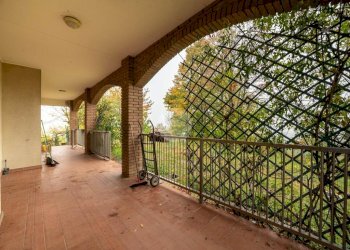 Villa Strada della Costa, Lesignano de' Bagni - foto 4