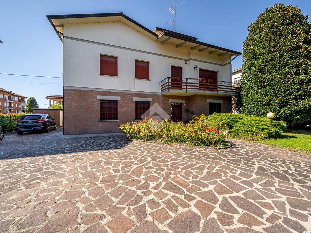 Villa Via Ludwig Van Beethoven, Reggio nell'Emilia - photo 1