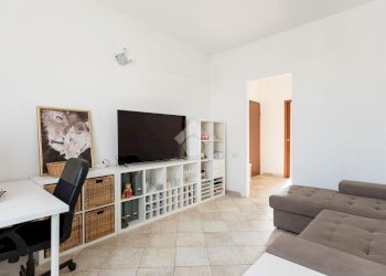 Two-room apartment Via Hermada, Milano (neighborhood Niguarda) - photo 12
