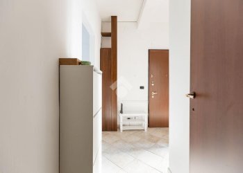 Two-room apartment Via Hermada, Milano (neighborhood Niguarda) - photo 20
