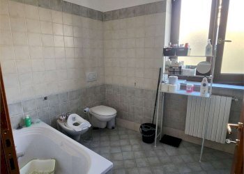 Three-room apartment Sant'Albano Stura - photo 7