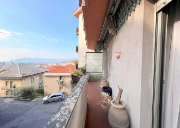 Appartamento Via S. Francesco D'Assisi, Savona (zona Villetta) - foto 3