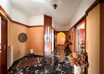 Appartamento Via S. Francesco D'Assisi, Savona (zona Villetta) - foto 4