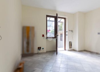Semi-detached house Via Sibaud, Bobbio Pellice - photo 6
