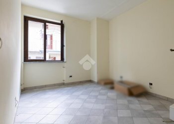 Semi-detached house Via Sibaud, Bobbio Pellice - photo 8