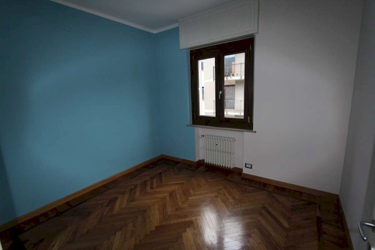 Two-room apartment via Fruttaz, Aosta - photo 3