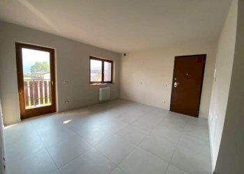 Three-room apartment Via Circonvallazione 11, Verrès - photo 2