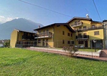 Three-room apartment Via Circonvallazione 11, Verrès - photo 18