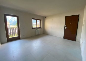 Three-room apartment Via Circonvallazione 11, Verrès - photo 6