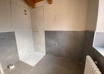 Two-room apartment Via Circonvallazione 11, Verrès - photo 16