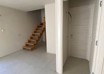 Two-room apartment Via Circonvallazione 11, Verrès - photo 3