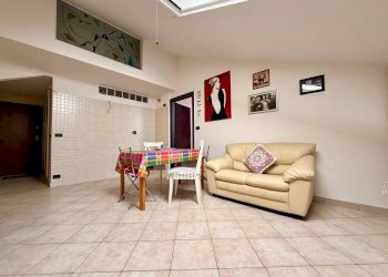 Two-room apartment Vinovo - photo 1