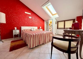 Two-room apartment Vinovo - photo 5