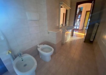 Bagno - Quadrilocale via Luigi Einaudi, 3a, Carmagnola - foto 22