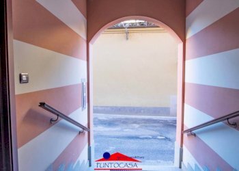 Interno palazzo - Bilocale via San Francesco d'Assisi, 3, Busca - foto 33