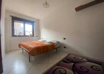 Camera da letto - Bilocale via Salvo D'Acquisto, Vinovo - foto 13