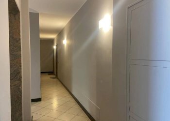 Corridoio - Bilocale via Salvo D'Acquisto, Vinovo - foto 24