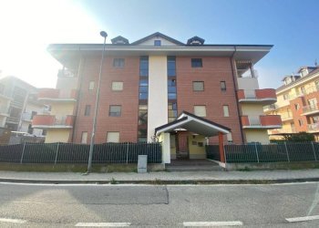 Facciata - Bilocale via Salvo D'Acquisto, Vinovo - foto 27