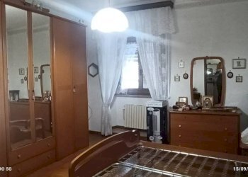 Camera da letto - Four-room apartment via Piave, 85, Mignanego - photo 3