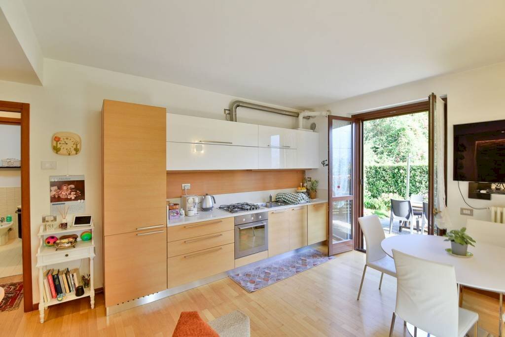 Cucina - Bilocale via Scuri, 22, Asso - foto 3