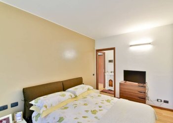 Camera da letto - Bilocale via Scuri, 22, Asso - foto 14