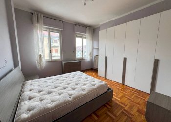 Camera da letto - Bilocale Cuneo (zona Centro) - foto 12