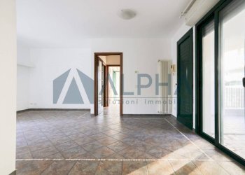 Cucina - Trilocale viale San Salvador, Rimini - foto 7