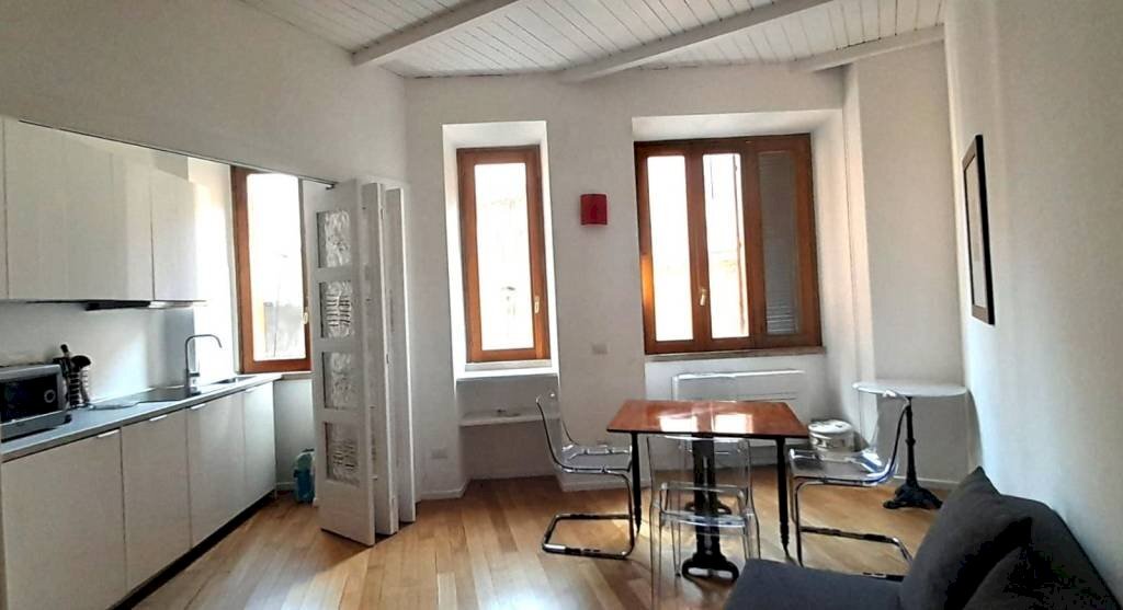 Cucina - Bilocale via delle Quattro Fontane, Roma (zona Centro Storico) - foto 2