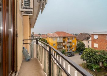 Three-room apartment Via Pirandello, Caselle Torinese - photo 10
