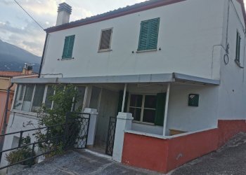 IMG_20250604_184659.jpg - Casa indipendente Contrada Colitti 11, Farindola - foto 3