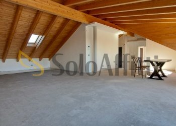 20231027_150839.jpg - Trilocale Via San Francesco D'Assisi 13, Ceriano Laghetto - foto 16