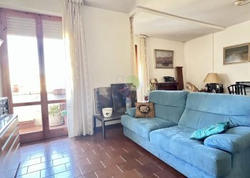 salone - Quadrilocale Via Forte dei Cavalleggeri 55, Livorno - foto 8
